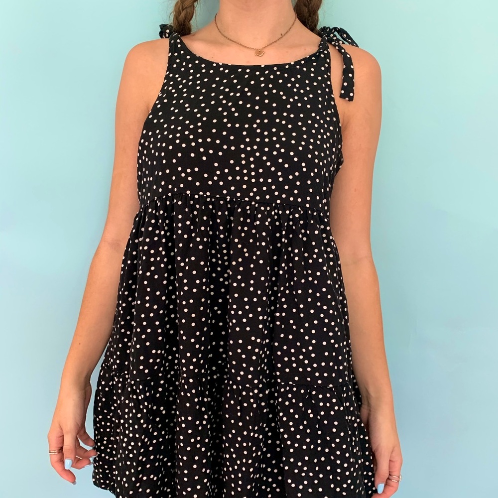 Black/White Polka Dot Dress - Size M, Chances R